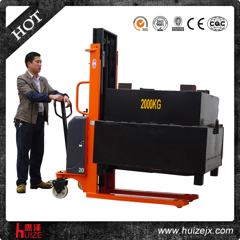 2T半電動(dòng)堆垛機(jī) 2T半電動(dòng)堆垛機(jī)